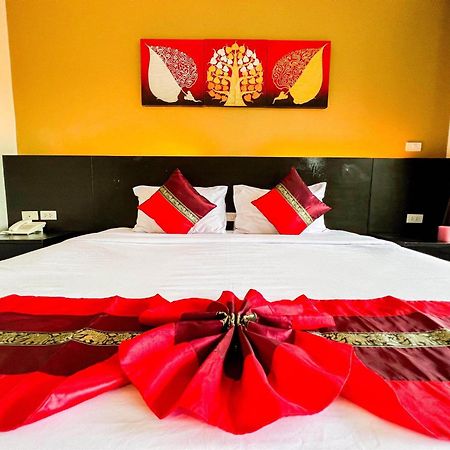 Naiyang Beach Hotel Sha Plus Phuket Dış mekan fotoğraf