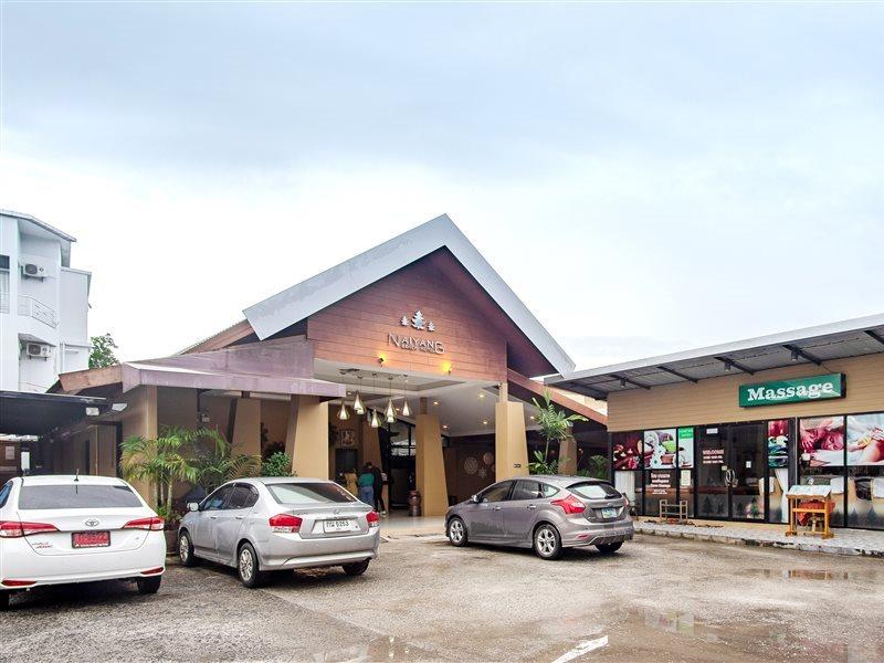 Naiyang Beach Hotel Sha Plus Phuket Dış mekan fotoğraf